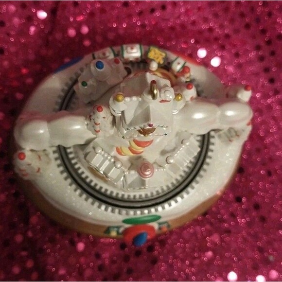 Hallmark Y2K 2006 Magic Ornament Rock Candy Railroad Sound Light Motion Keepsake - Picture 8 of 14